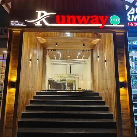 Hotel Runway Inn Port Blair Kültér fotó